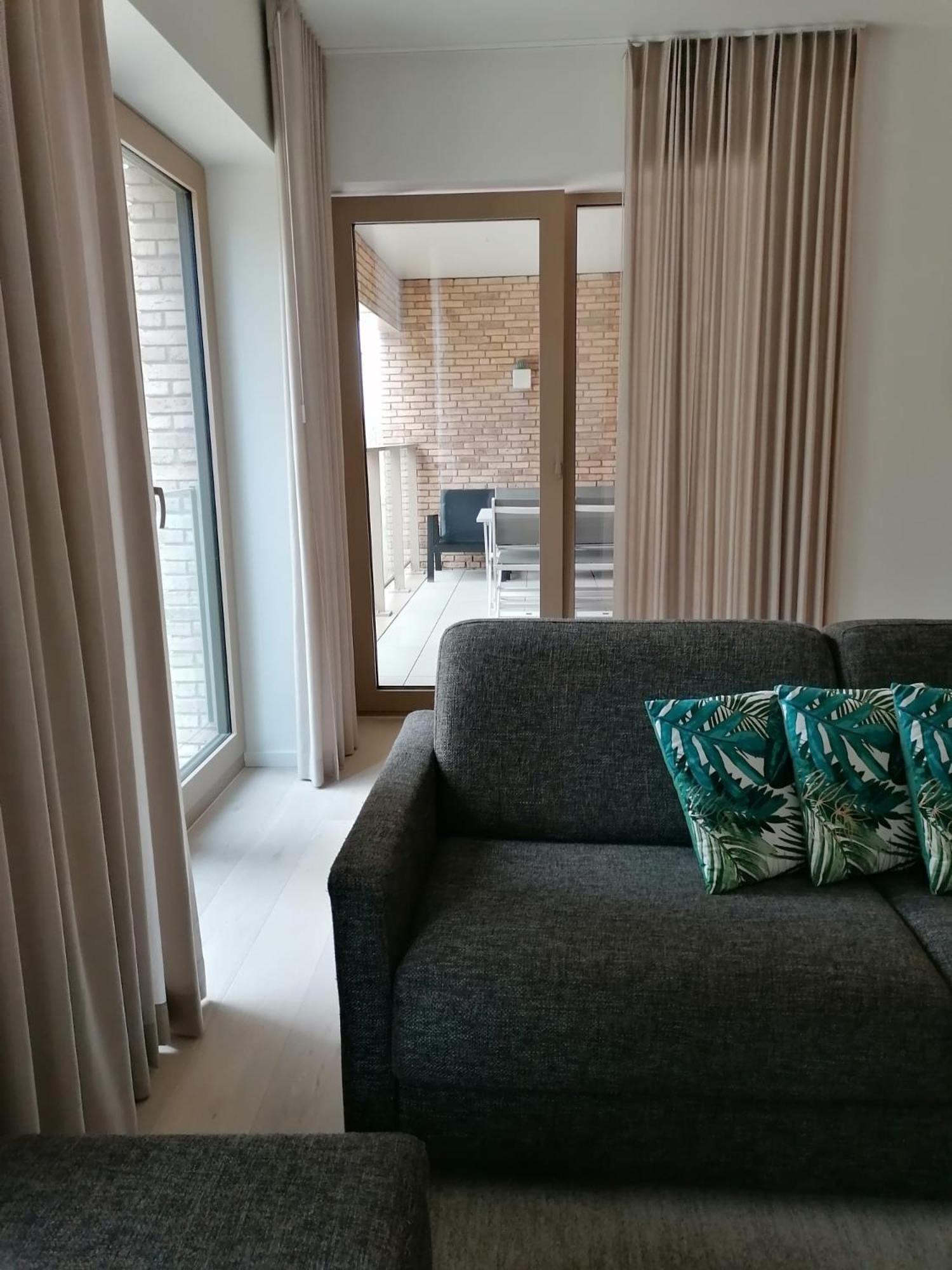 Bartine - Modern And Spacious Flat Near The Sea, Free Parking Space Oostende Exterior foto